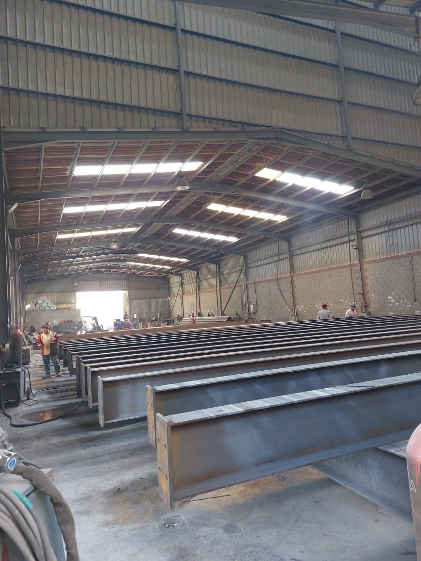 مصنع للبيع نشاط هندسي بمدينة السادات