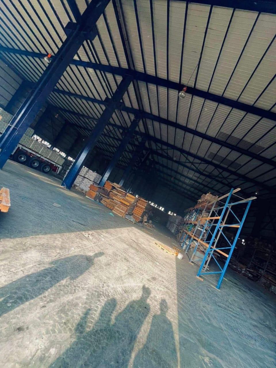 مصنع هندسي للايجار بمدينه السادات